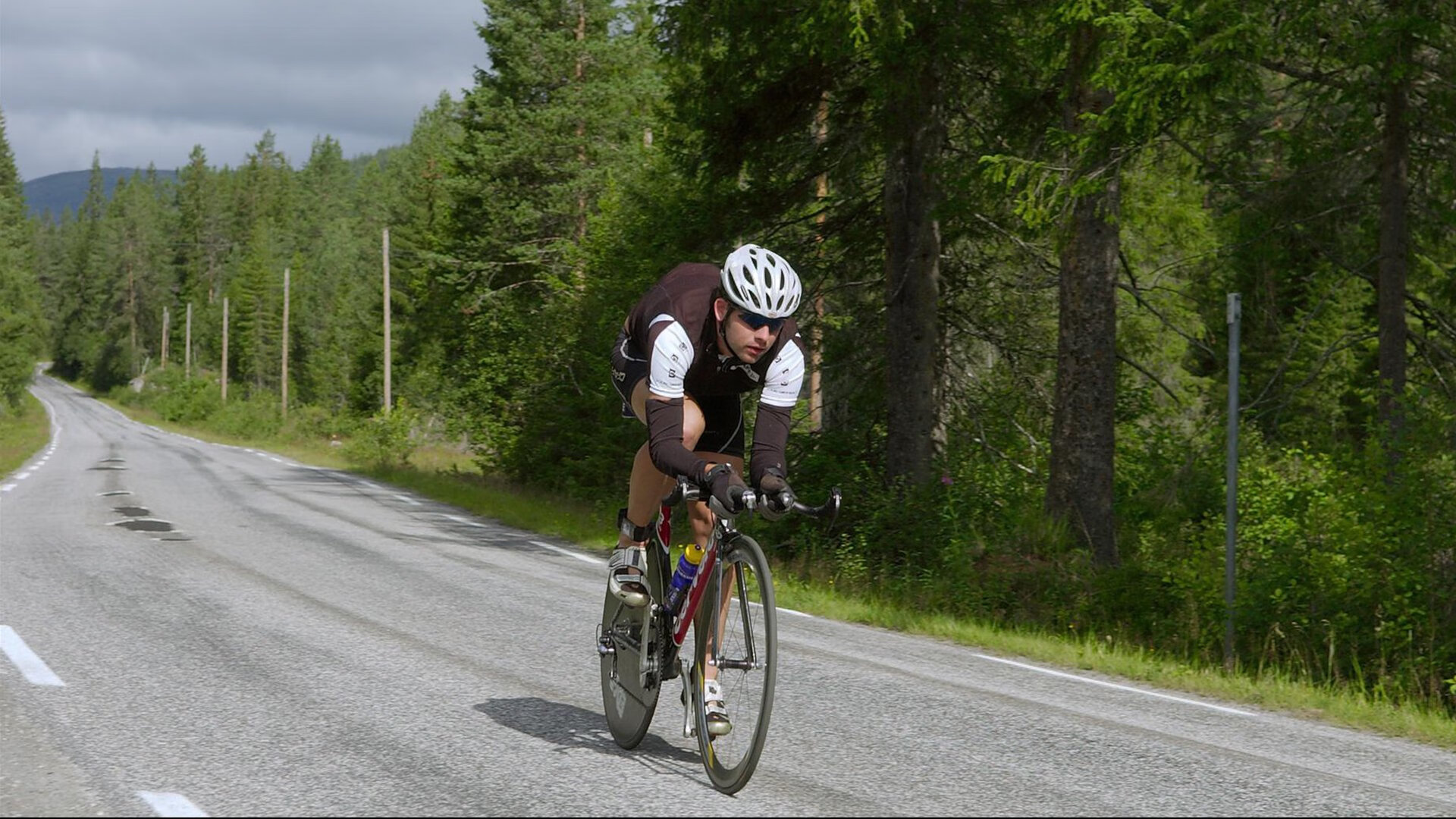 游戏直播平台竞争:内容创新与用户体验,游戏直播形式